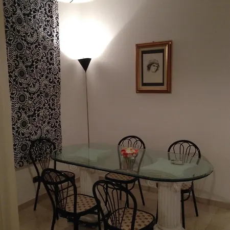 Guest house Real Duomo Palace Mono De Luxe